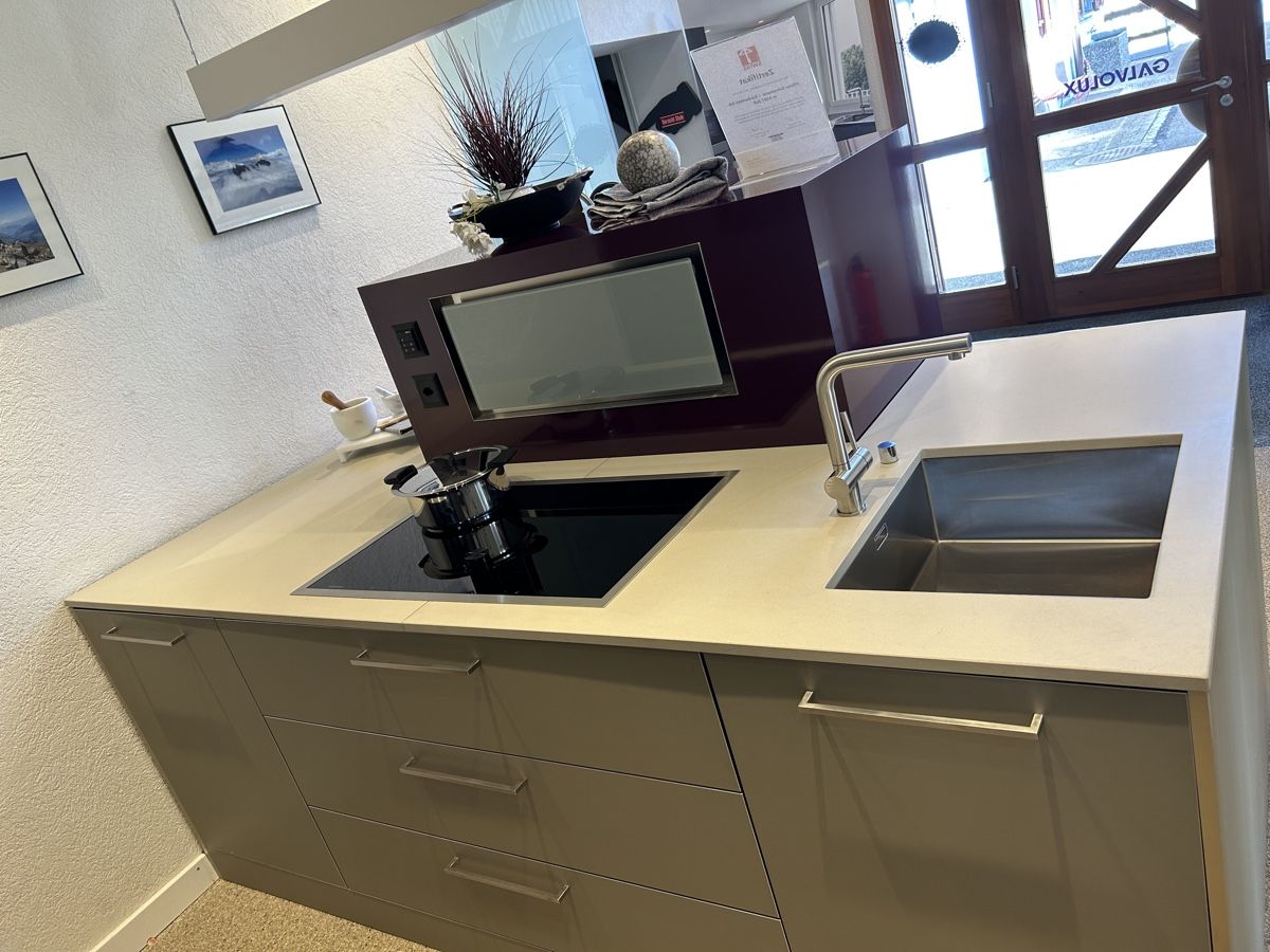 Komplettküchen: Moderne Designküche – Gebraucht aus Zell ZH von pfi8487 4