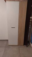 Moderner Mehrzweckschrank / Garderobenschrank zu verkaufen