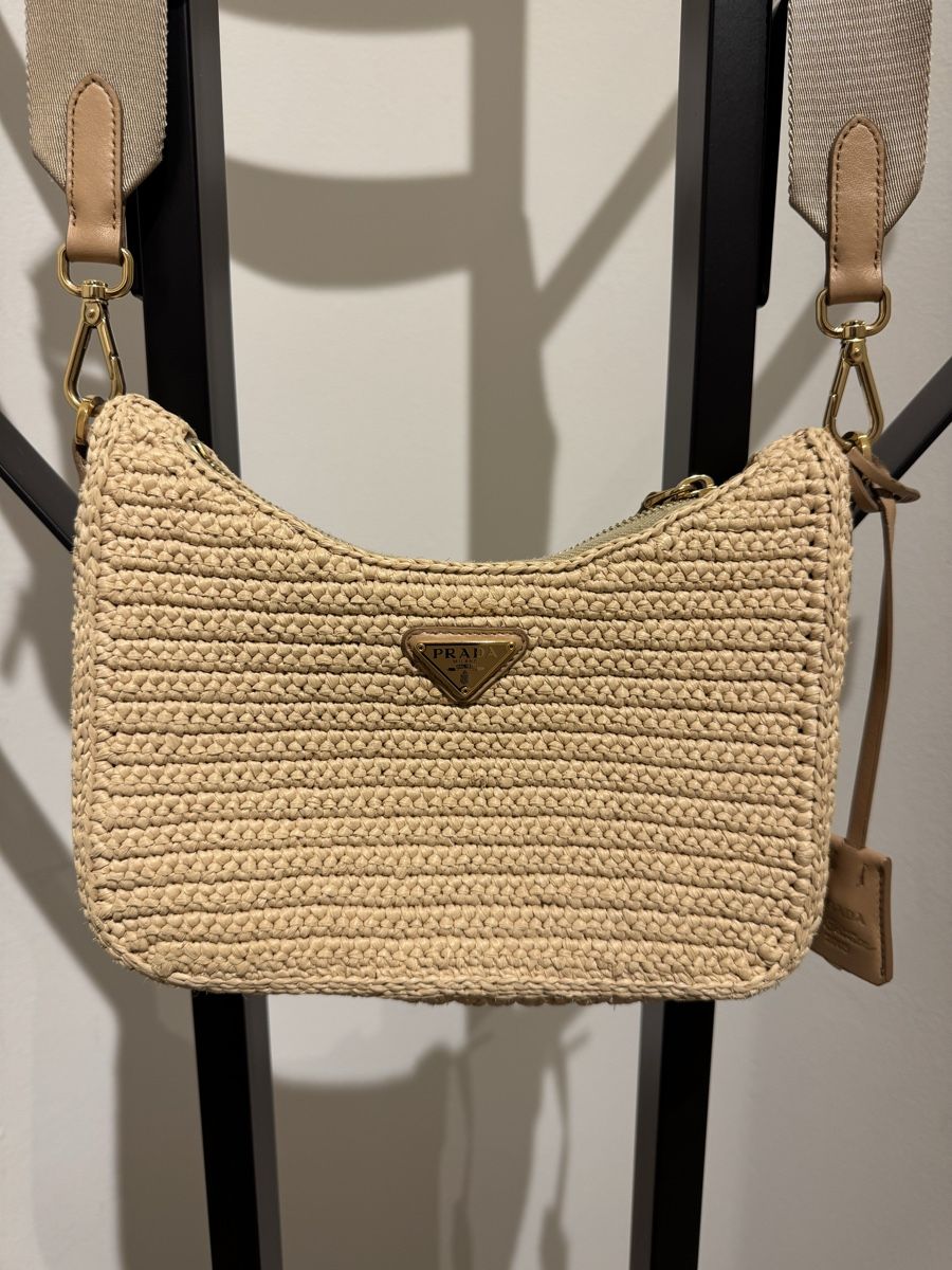 Prada Sacs femmes: Prada Raffia Bag – D'occasion à Genève par cl2_d7hd 1