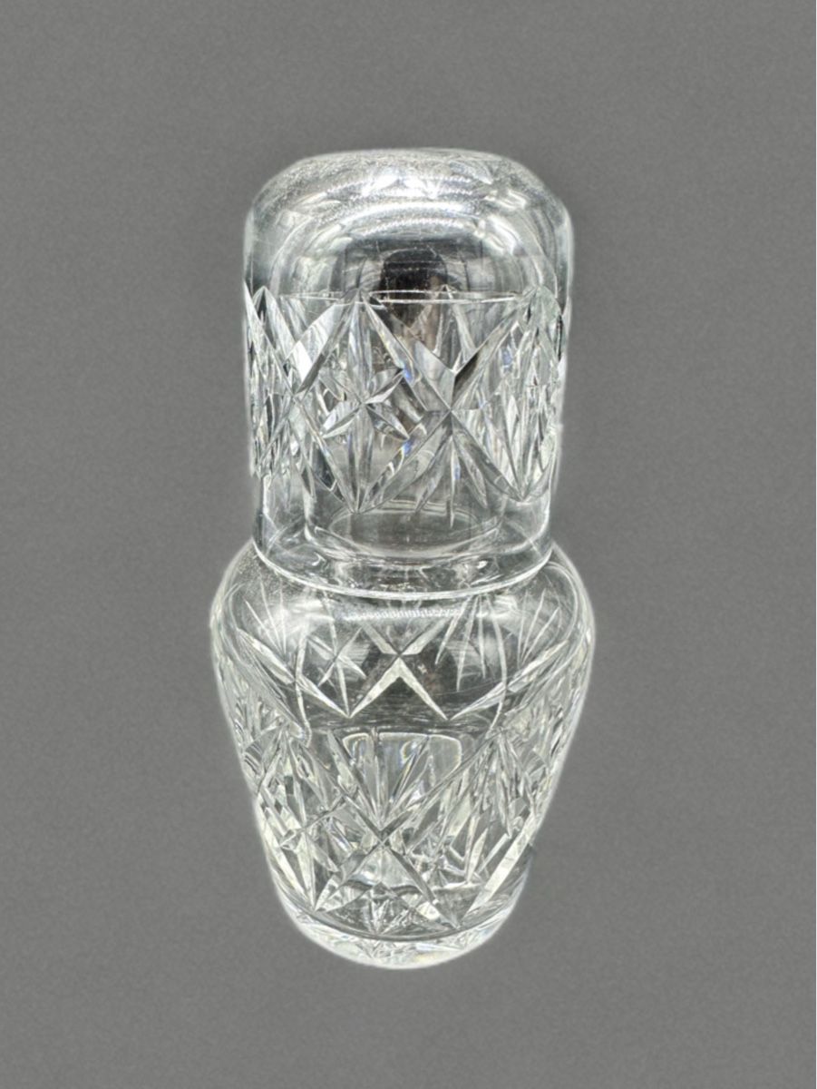 Caraffe: Wunderschöne Kristall-Nachttischkaraffe mit Glas – Usato da Villmergen venduto da JacRon