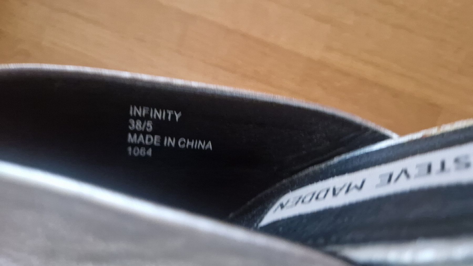 Steve Madden Scarpe da donna: Pantoletten Steve Madden Gr. 38 – Usato da Kriens venduto da Na_Ro 5