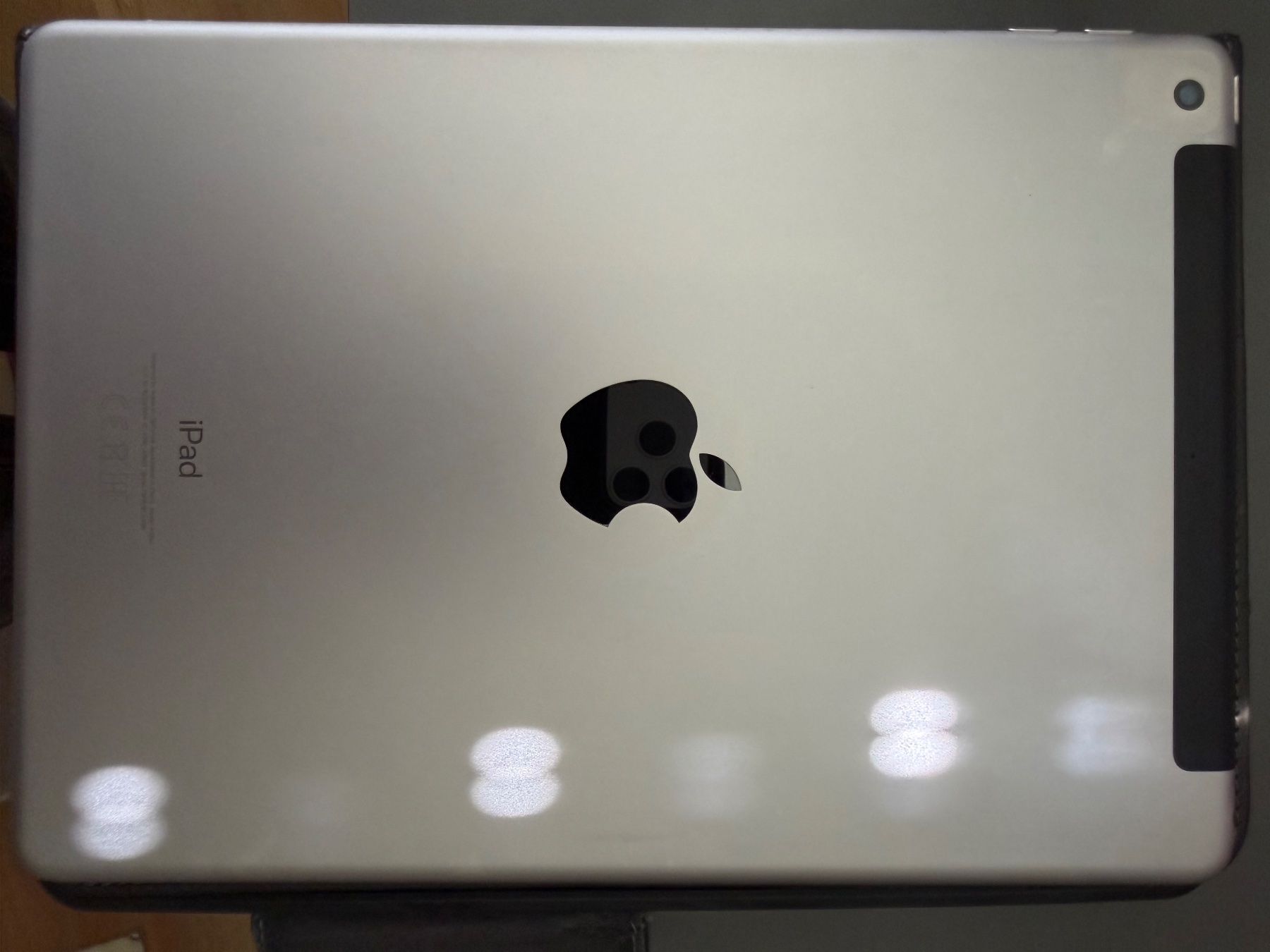 Apple Tablettes PC: iPad 6.Generation – D'occasion à Sargans par HoWe05 2