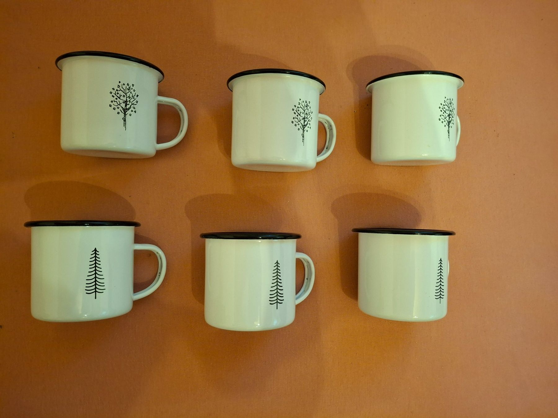 Tasses: 6 Emaille Tassen mit Baumdesign neu – D'occasion à Buochs par jom_6cbl 1