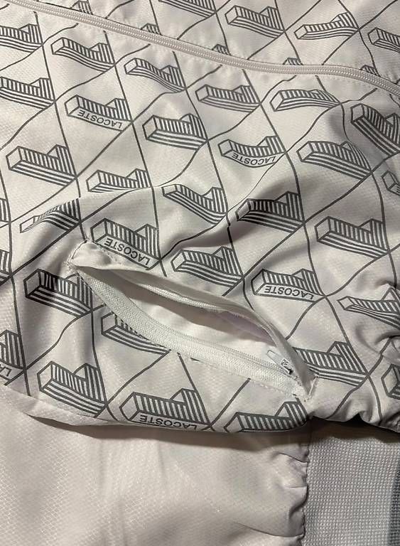 Vestes: Veste Lacoste  – D'occasion à Cheseaux-Lausanne par mad_mnv2 2