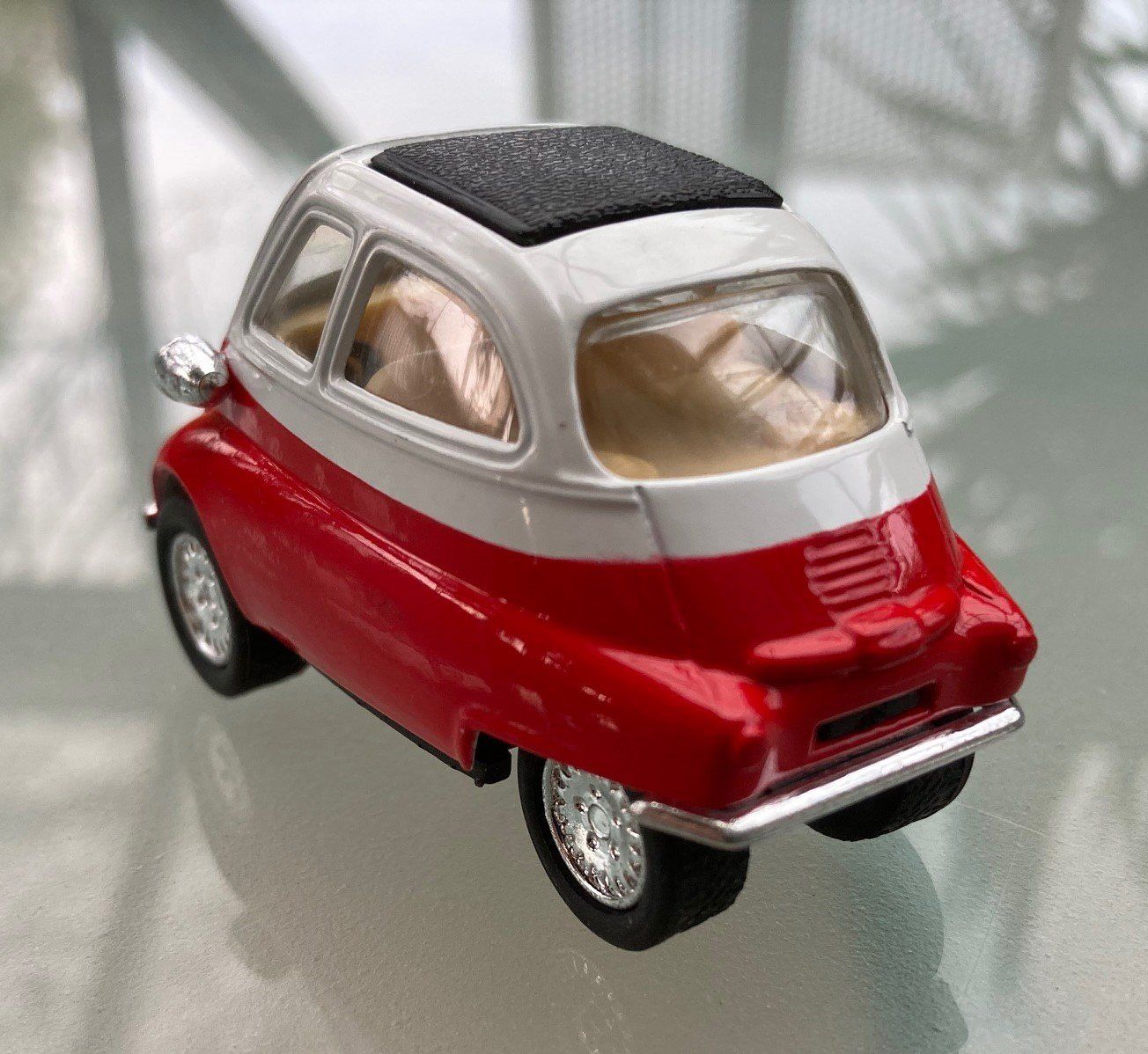 Modellini d'auto: BMW Isetta 1:38 – Nuovo e nell'imballaggio originale da Wolfhausen venduto da signat 2