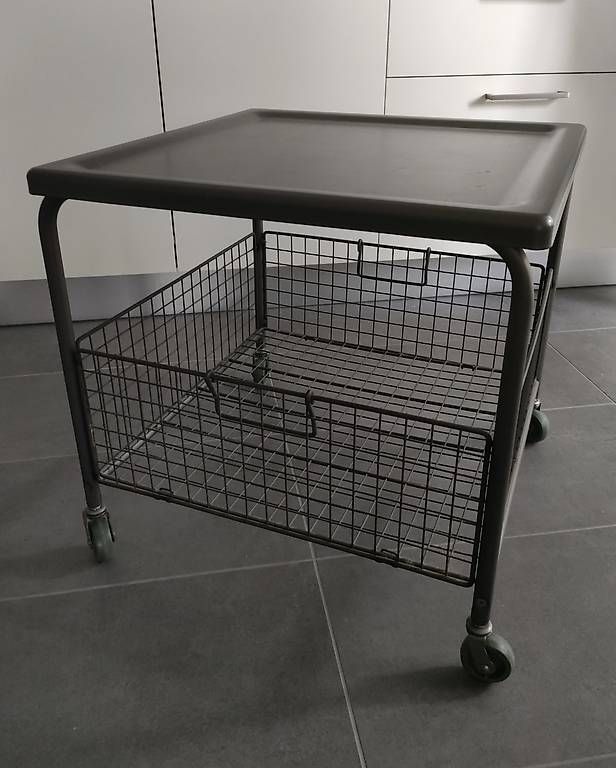Tavoli: Table basse métallique IKEA – Usato da Renens VD venduto da lptvs_22