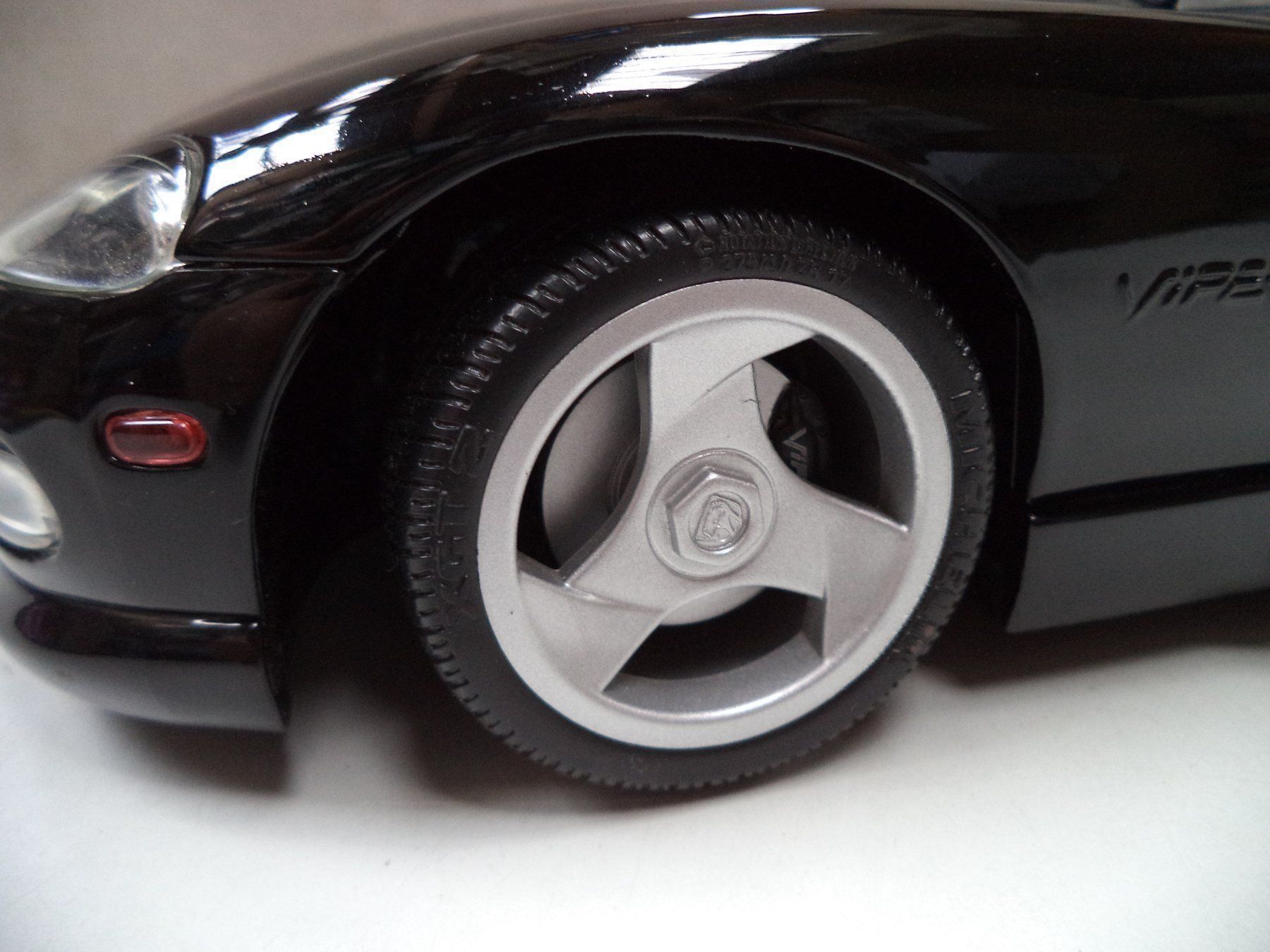 Modellini d'auto: Anson Chrysler VIPER 1:12 sehr rar – Nuovo (secondo la descrizione) da Rieden AG venduto da Wirth03 2