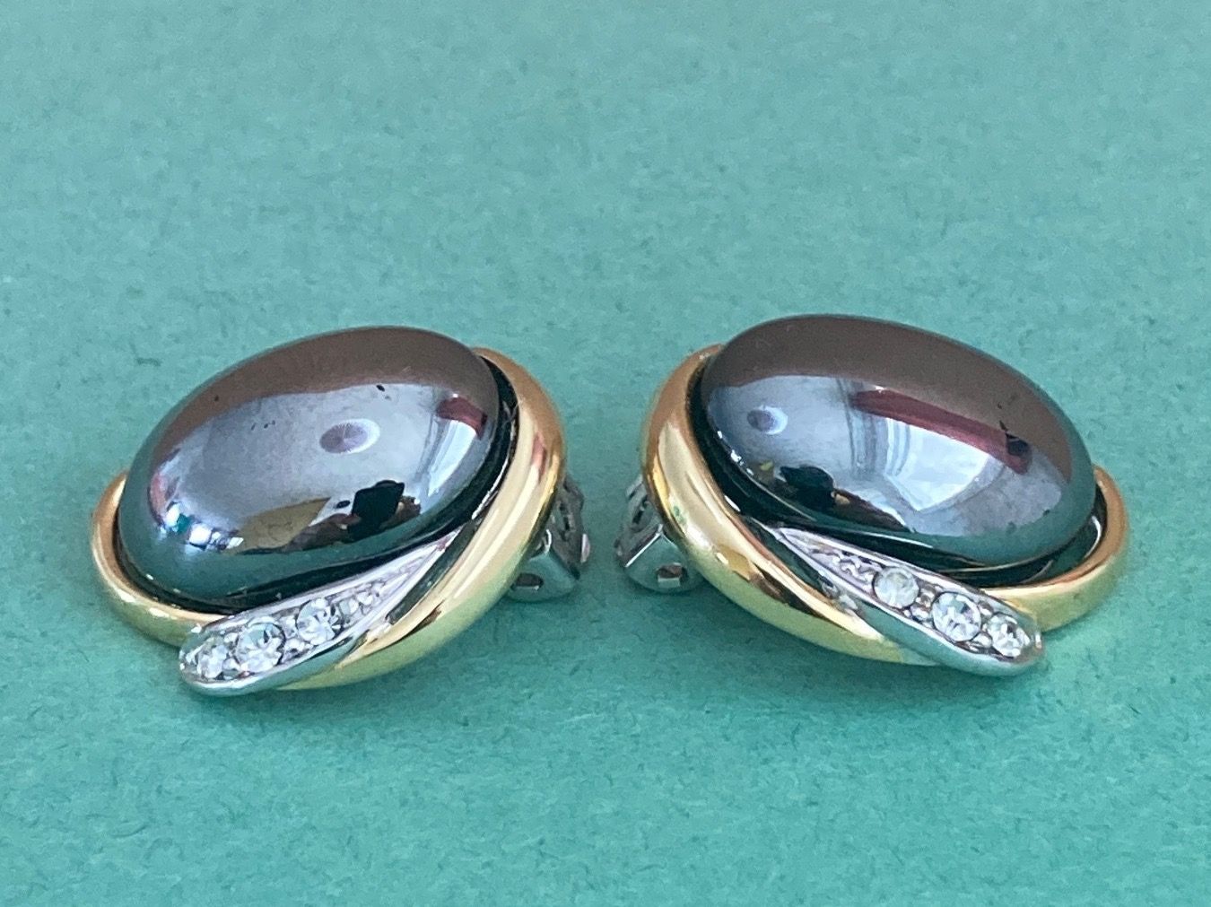 Orecchini pendenti & Orecchini a lobo: Graues Oval Ohrringe ( 2cm) – Usato da Laufen venduto da Trendmarket 1