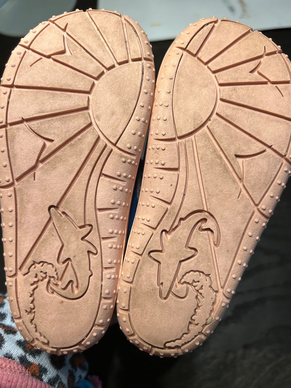 Scarpe per ragazze: Strand Sandalen Beach Mountain Gr 25 – Usato da Birmensdorf ZH venduto da LXro 3