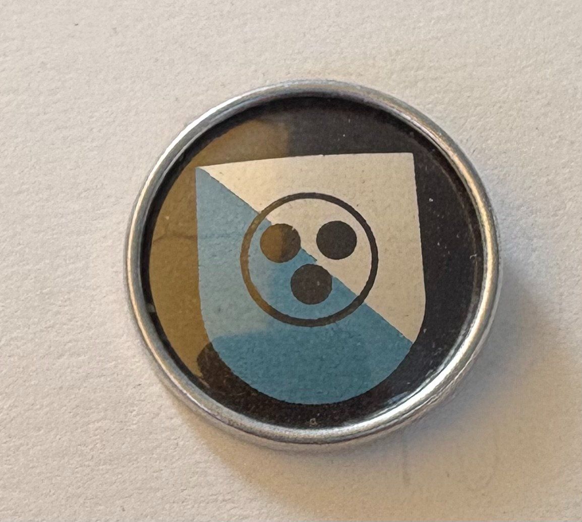 Plaquettes & Badges: ANSTECKNADEL – D'occasion à Ostermundigen par crazy-horse-1840