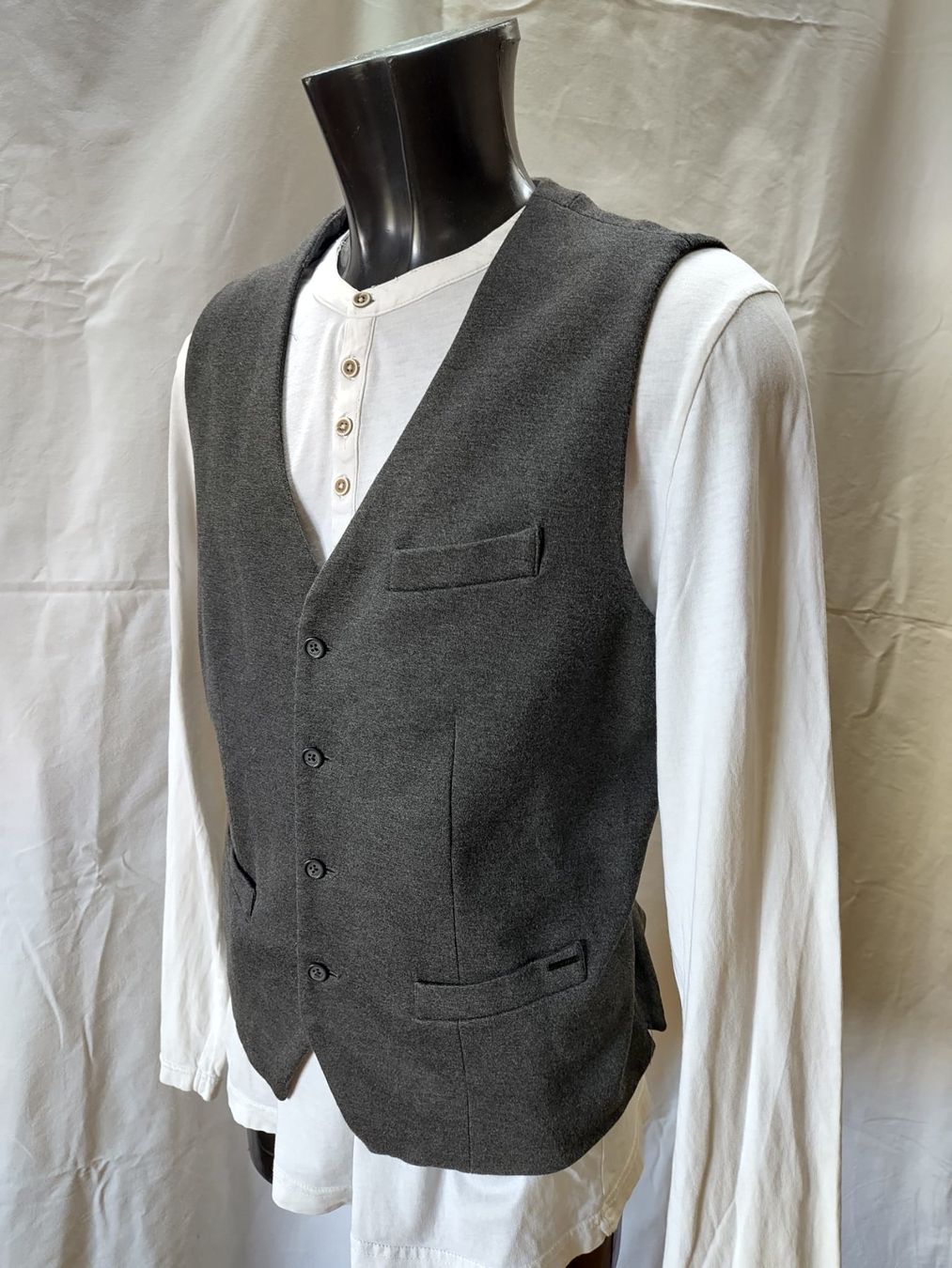 Gilets & Westen: Herren Weste von Dstrezzed – Gebraucht aus Gümligen von Clothing.and.Co 1