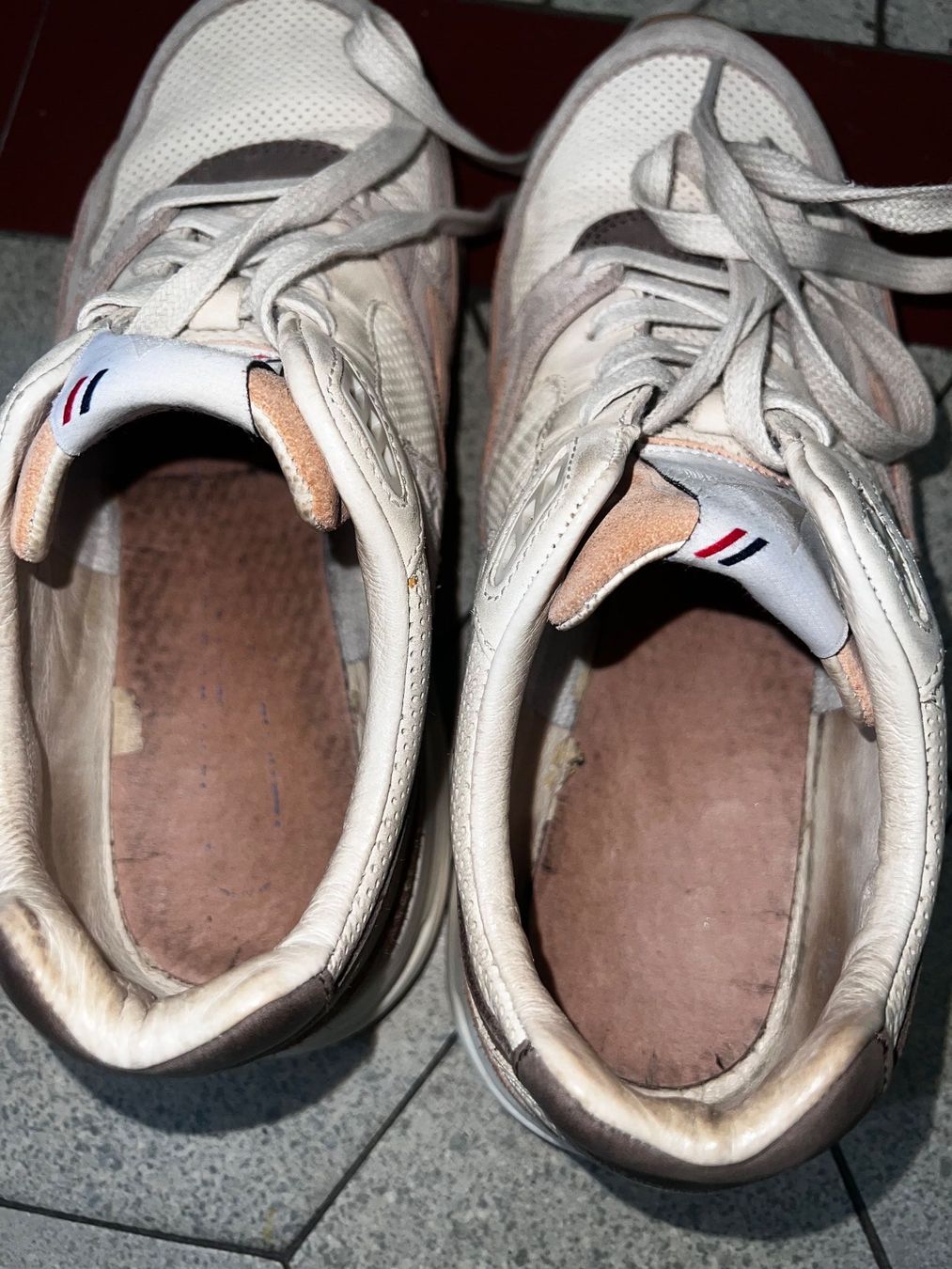 Le Coq Sportif Scarpe da donna: Ledersneakers Gr.40 – Usato da Zürich venduto da Mailfree 4