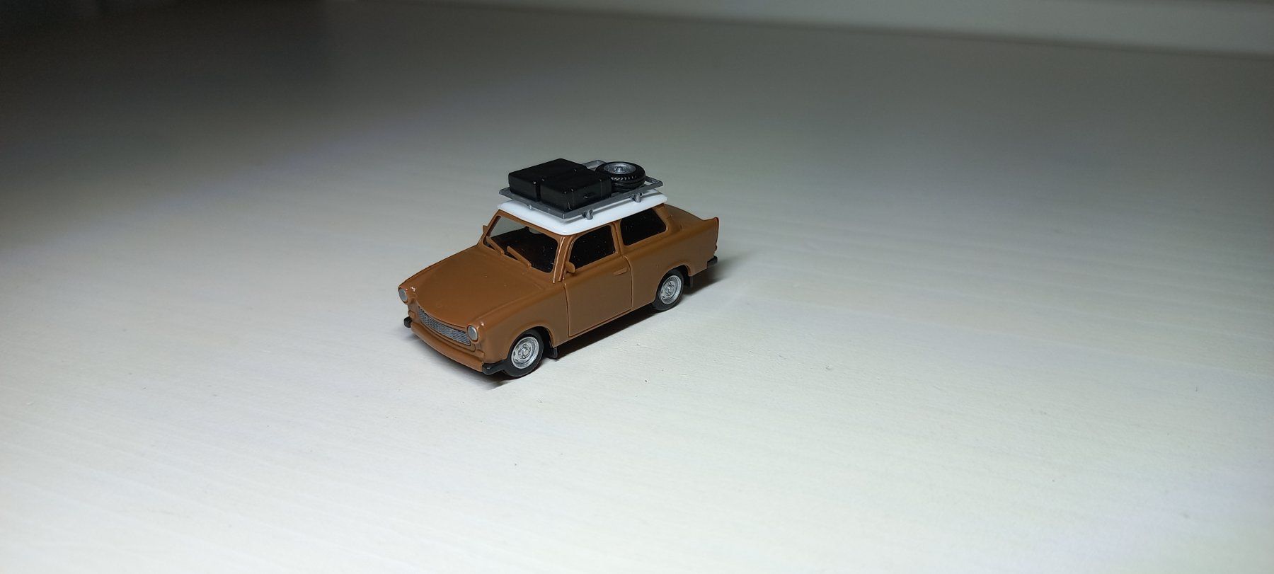 Herpa Modellini d'auto: Herpa H0 1:87 Trabant 601 – Nuovo (secondo la descrizione) da Olten venduto da bananariff