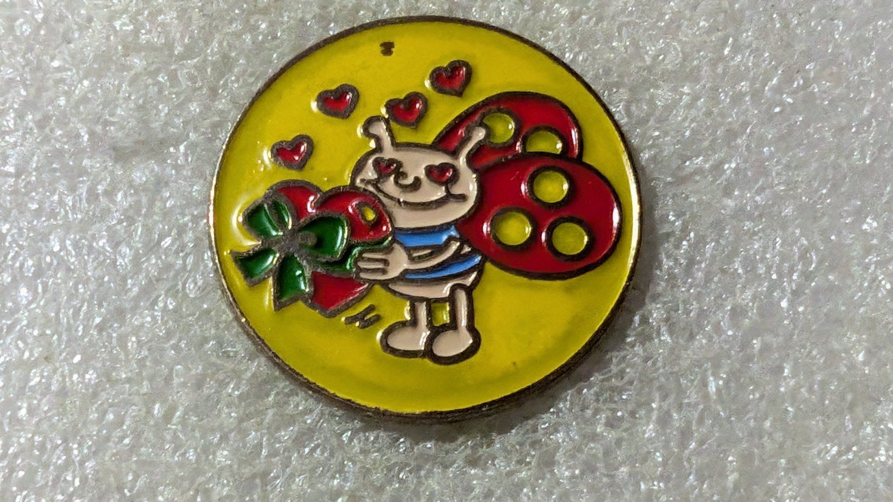 Placchette & Badge: Ansteckpin 166: Sonntagsblick – Usato da Oppligen venduto da Pin-Fall-Shop