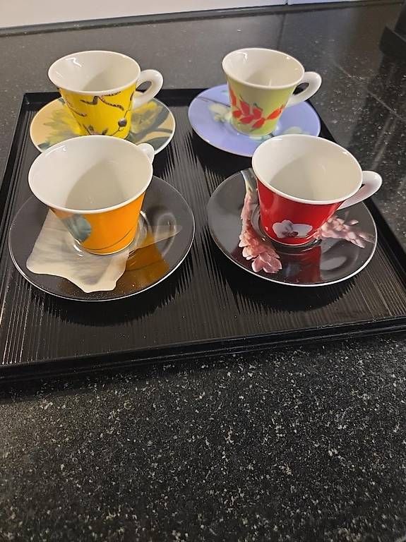 Tazze:  Espresso-/Kaffeetassen Set – Usato da Wallisellen venduto da led_dk26