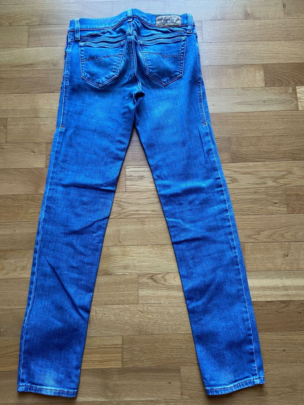 Diesel Jeans: Diesel Jeans Damen – Usato da Zürich venduto da ConnieS01 4