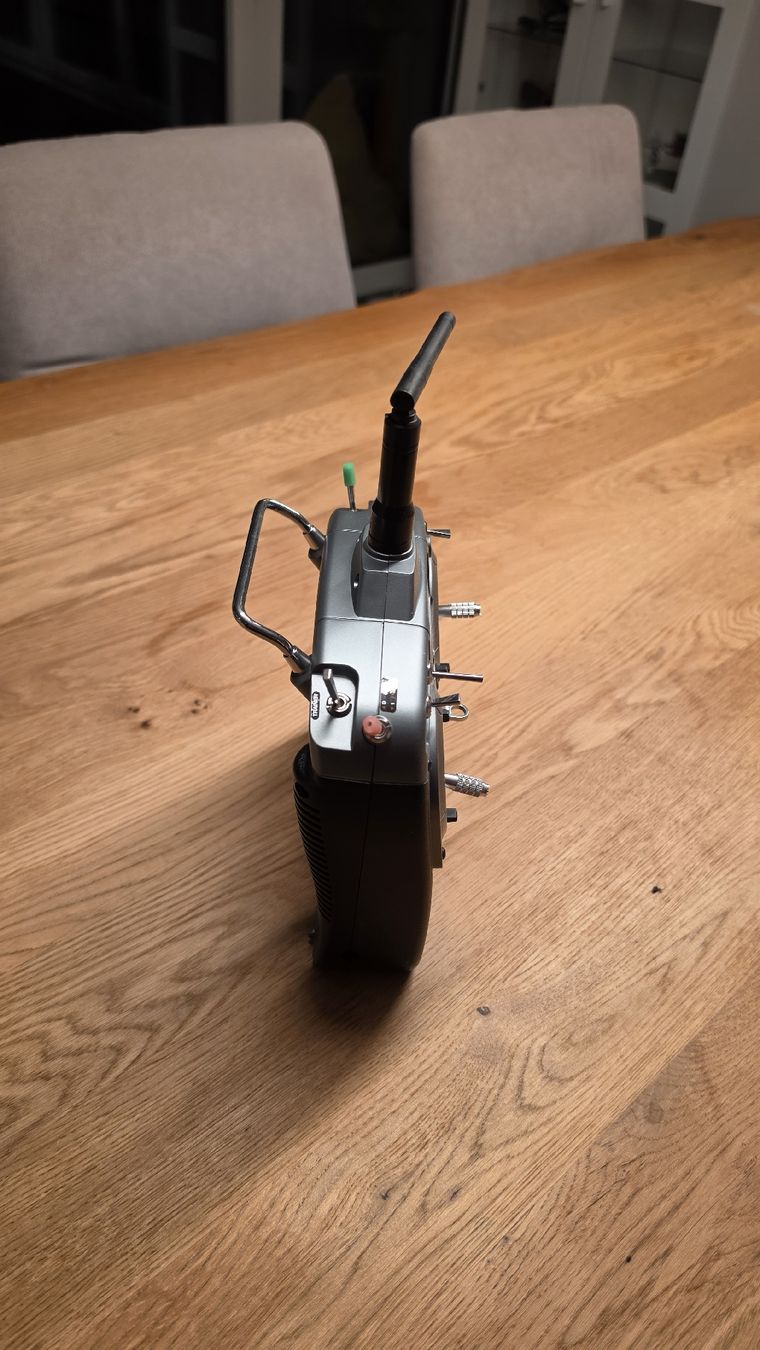 Spektrum Telecomando: Spektrum DX6i – Usato da Langenthal venduto da faebu123 3