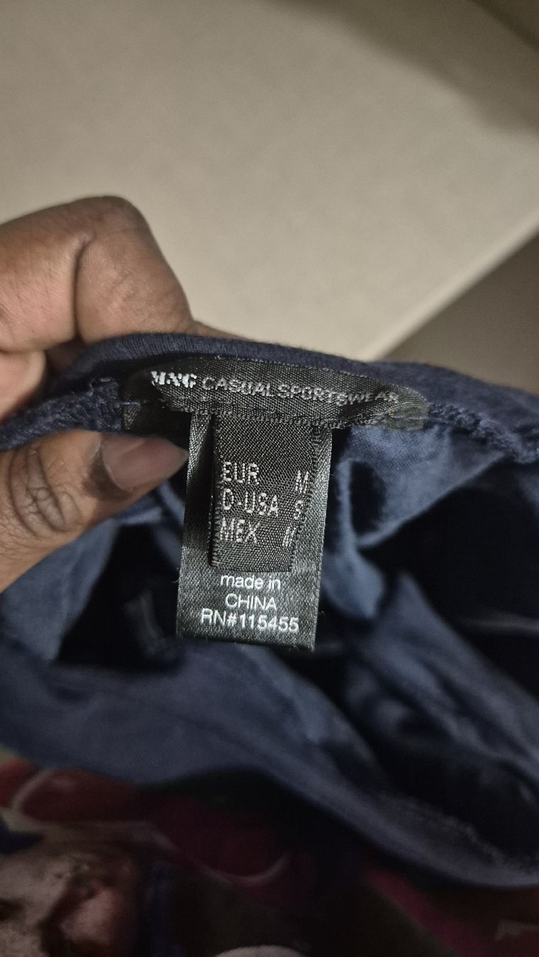 Mango Pantaloni: Mango wide-leg Sportwear – Nuovo (secondo la descrizione) da Russikon venduto da pok_t7nq 1