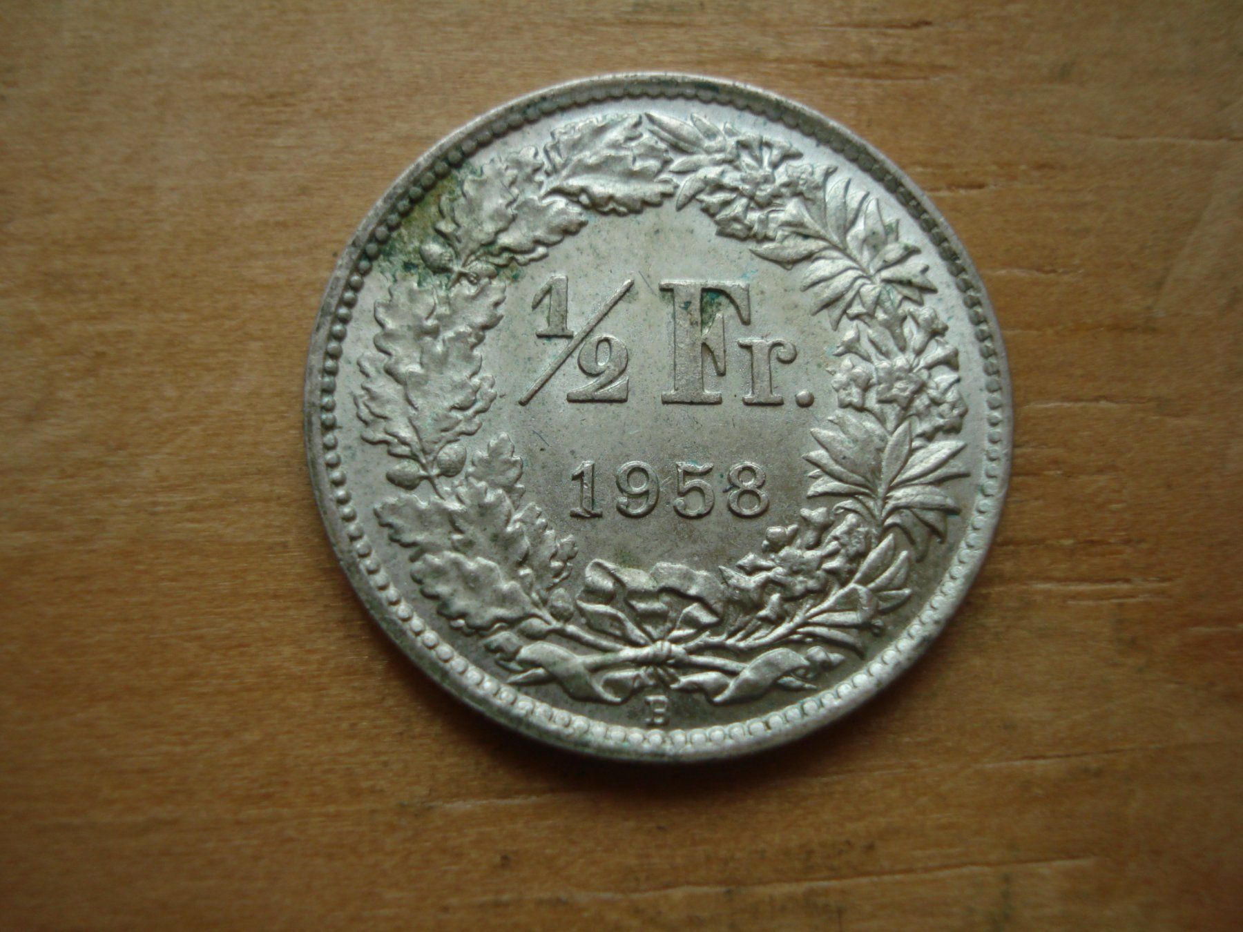 Tutti le monete: (Z3) 1/2 Franken 1958 UNZ- – Usato da Erlach venduto da Net-Coins