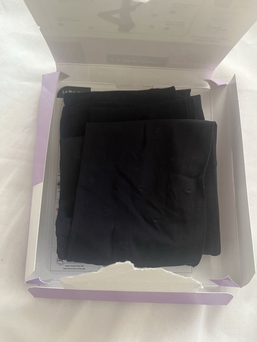 Calze & Collant: Collants neufs à pois – Nuovo (secondo la descrizione) da Le Grand-Saconnex venduto da Koko.hime_ 2