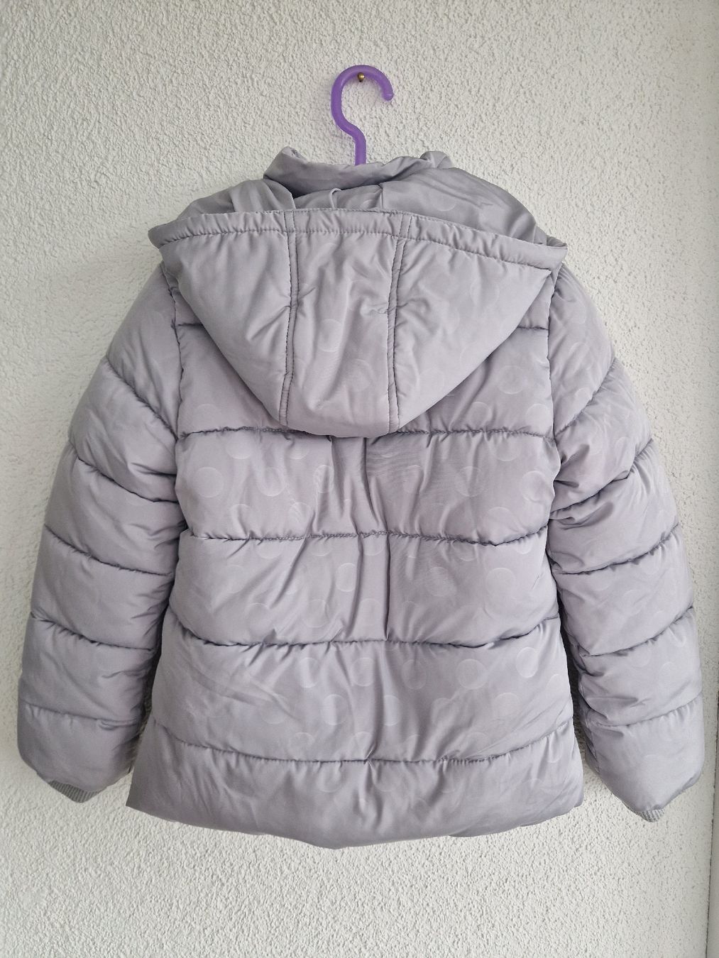Vestes & Manteaux: Winterjacke Gr. 134 grau – Neuf (Voir description) à Emmenbrücke par _Maria 1
