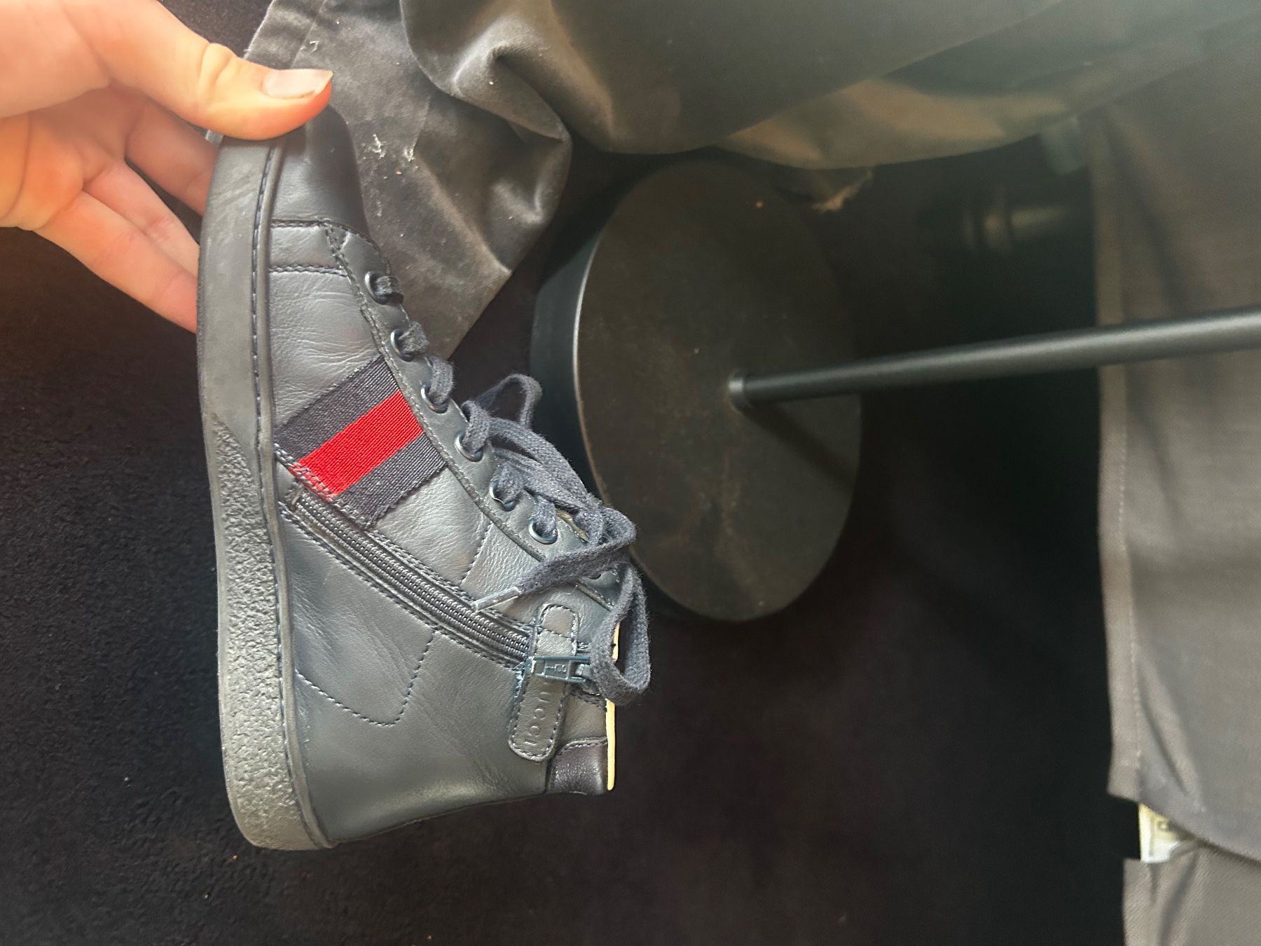 Gucci Scarpe per ragazzi: Gucci Kinderschuhe Grösse 32 – Usato da Vaduz venduto da olivermuggli 3