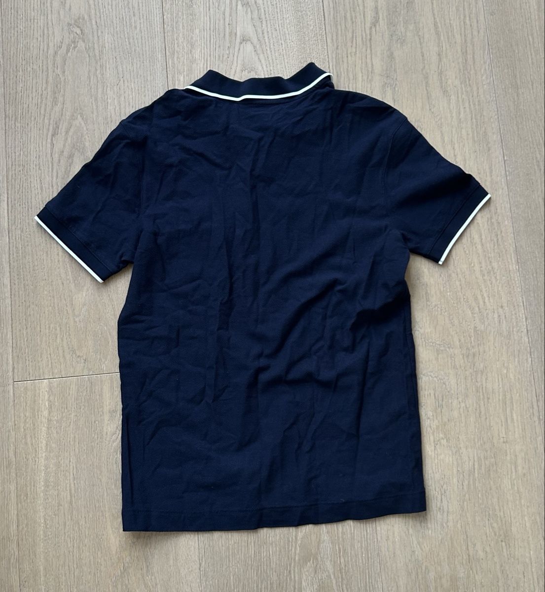 Benetton Magliette Polo: Benetton Polo Shirt – Usato da Zug venduto da mbe_t5j2 1