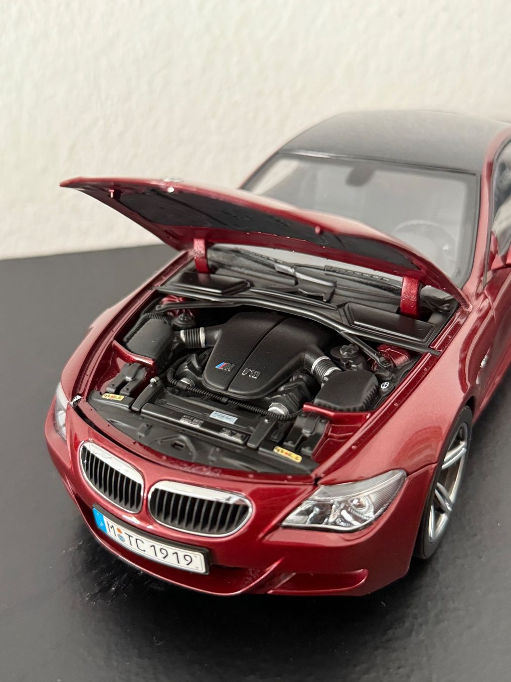 BMW Voitures modèles: BMW M6 E63 Kyosho 1:18 – Neuf (Voir description) à Bülach par Meti2023 1
