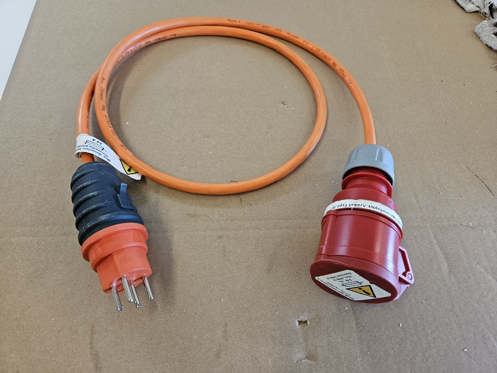 Unità & Adattatore: Adapter 16 A – Nuovo (secondo la descrizione) da Regensdorf venduto da Zem003