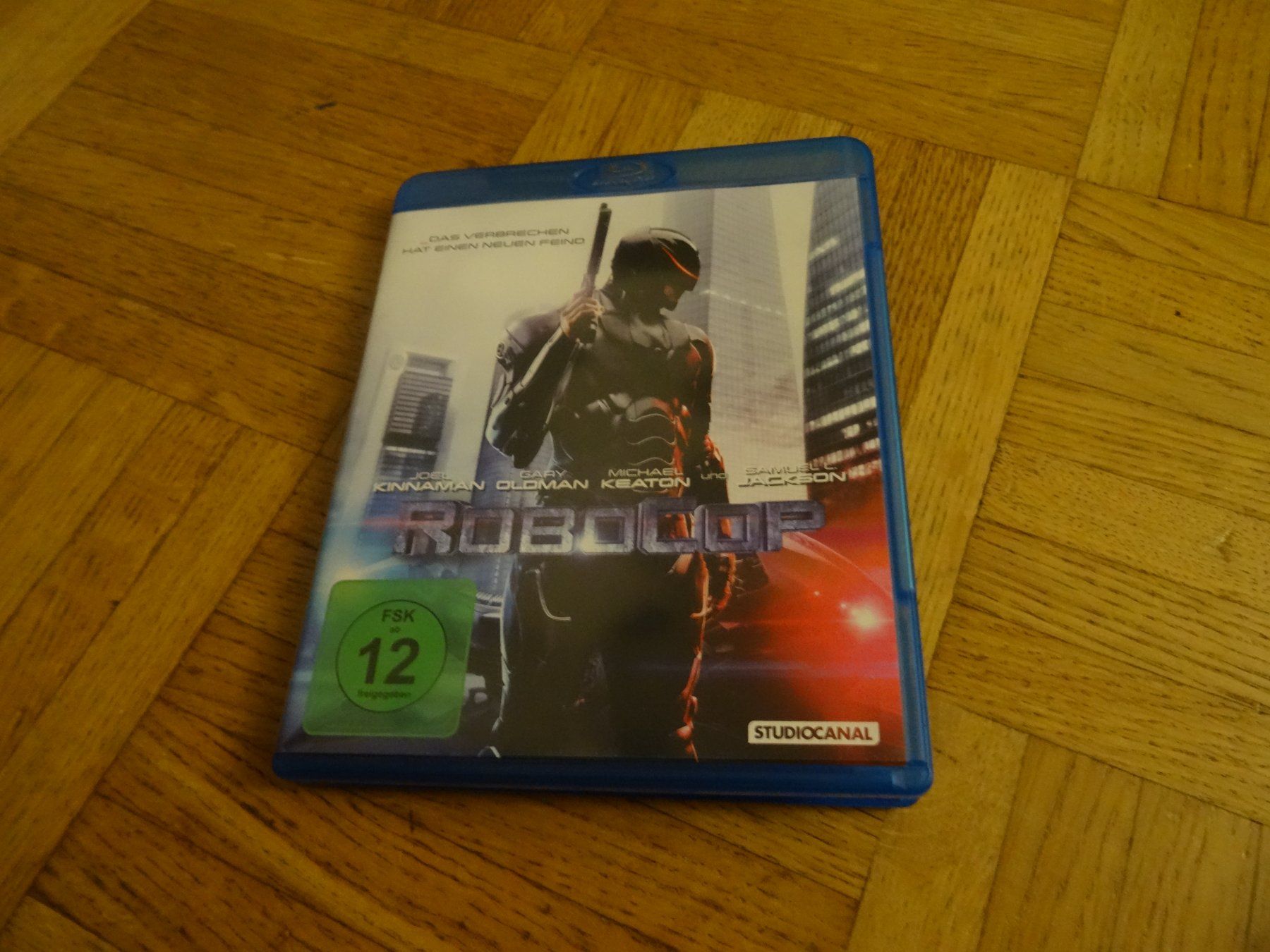 Alle DVDs: Robocop BLU-RAY – Gebraucht aus Olten von Disc-Verkauf