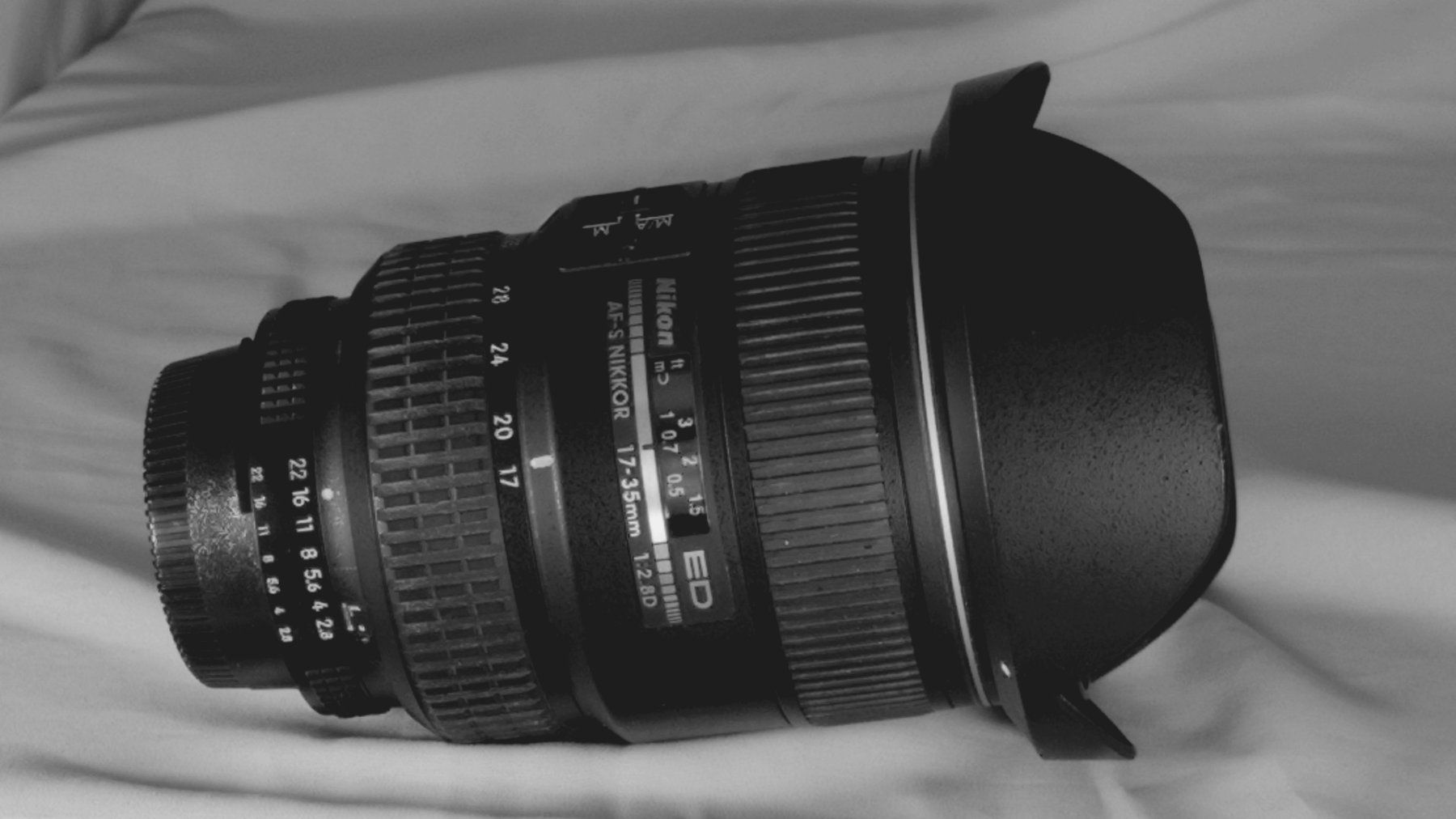 Nikkor Obiettivi: AF-S Nikkor 17-35mm 1:2.8D – Usato da Ramlinsburg venduto da Rubin33 2