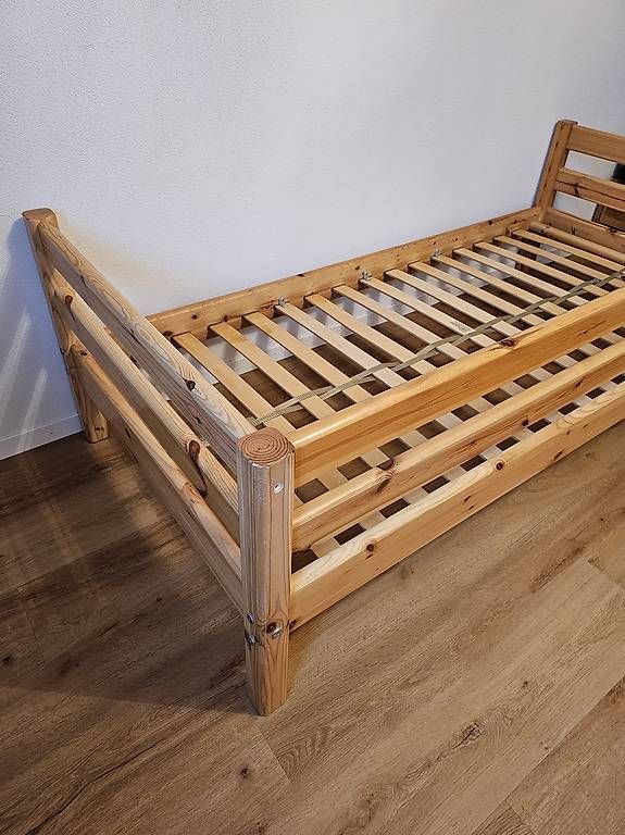 Lits: Flexa Bett – D'occasion à Auw par R0