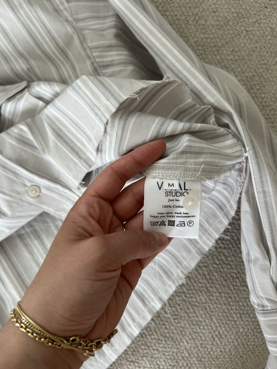 Blusen: Vival Studio Bluse Nola (Grau) - Gr. M – Neu (gemäss Beschreibung) aus Andwil SG von nin_y2zm 3