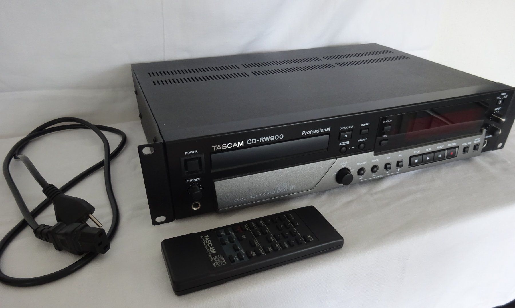 Tascam Enregistreurs: Tascam CD RW900 Professional CD Recorder – D'occasion à Birmenstorf par Poweroldies 1
