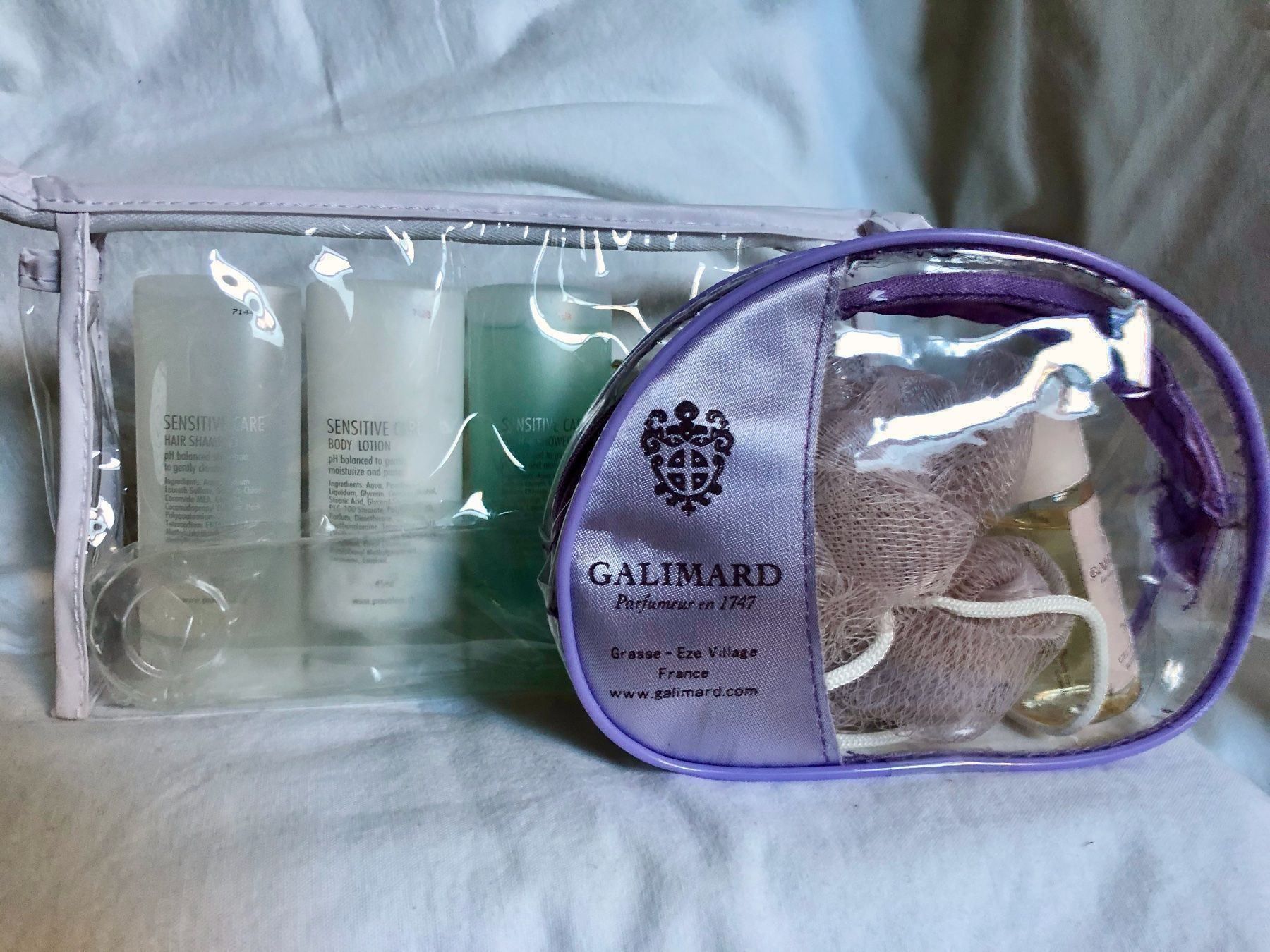 Prodotti di pulizia: 2 Pflege-Sets "White Tea" und Galimard – Nuovo e nell'imballaggio originale da Basel venduto da Solaia28 2