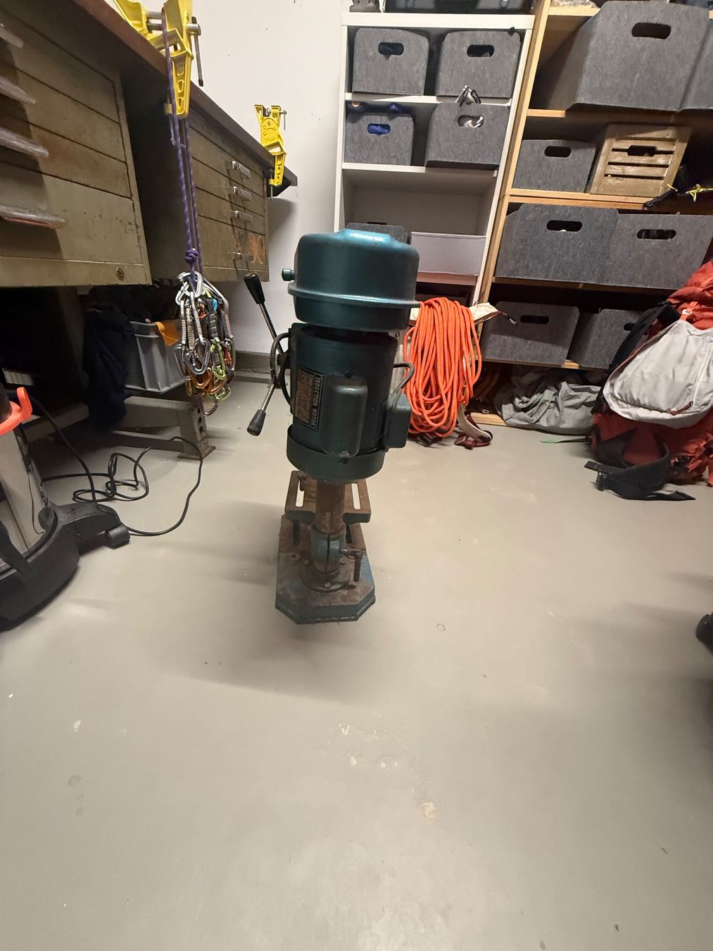 Bohrmaschinen: Standbohrmaschine mit Motor – Gebraucht aus Silenen von phil027 1