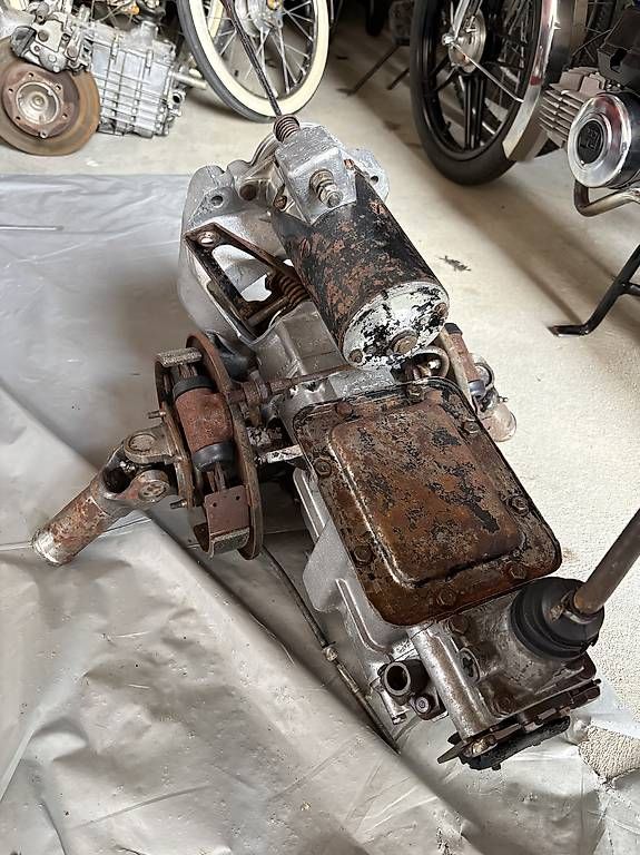 Citroën Motoren: Boîte à vitesse 2cv – Defekt aus Courtételle von RomRib