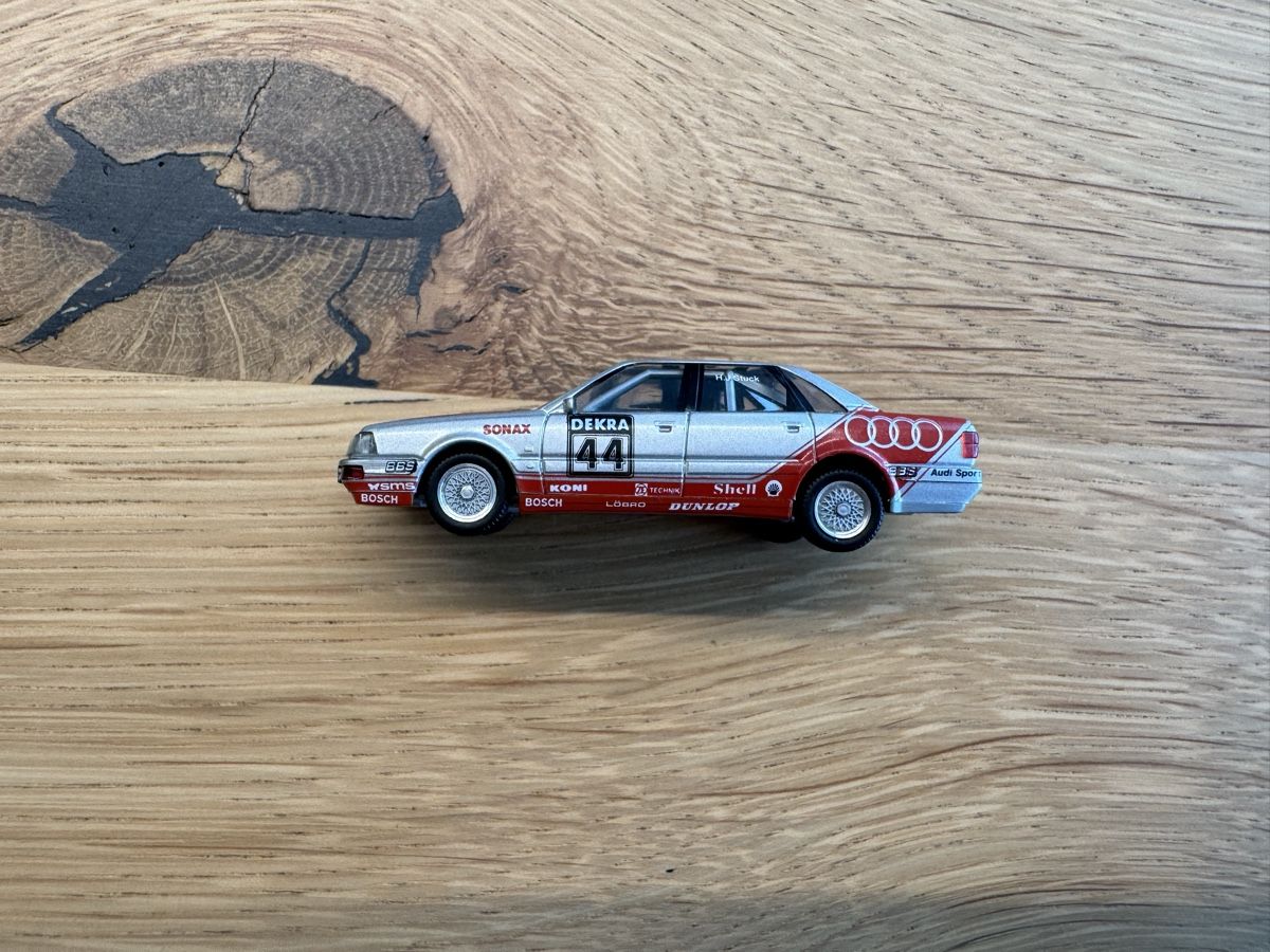 Audi Modellini d'auto: Modellauto Audi V8 1:87 – Usato da Uznach venduto da Martina191185