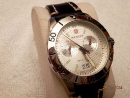 Wenger, Chronograph, Quartz, 41mm Water Res. 300 m / 990 ft
