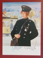 Ursula Heyer Autogramm signiert Fotopostkarte 10x15cm