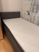 Einzelbett in gutem Zustand