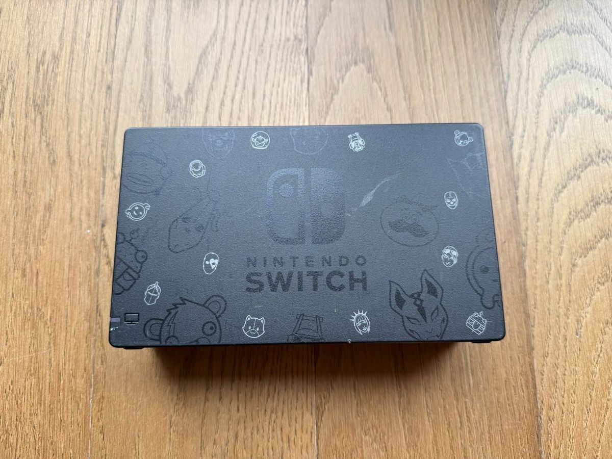 Docking station: Docking-Station / Nintendo Switch 1 – D'occasion à Läufelfingen par Seraphim13