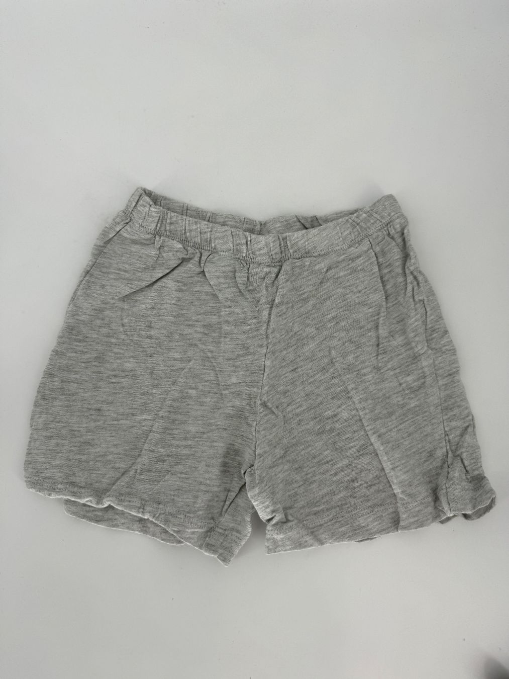 Pantalons: Pyjamahose Gr. 98/104 – D'occasion à Auenstein par moin.