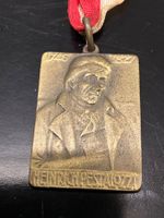 Heinrich Pestalozzi, Reliefplakette