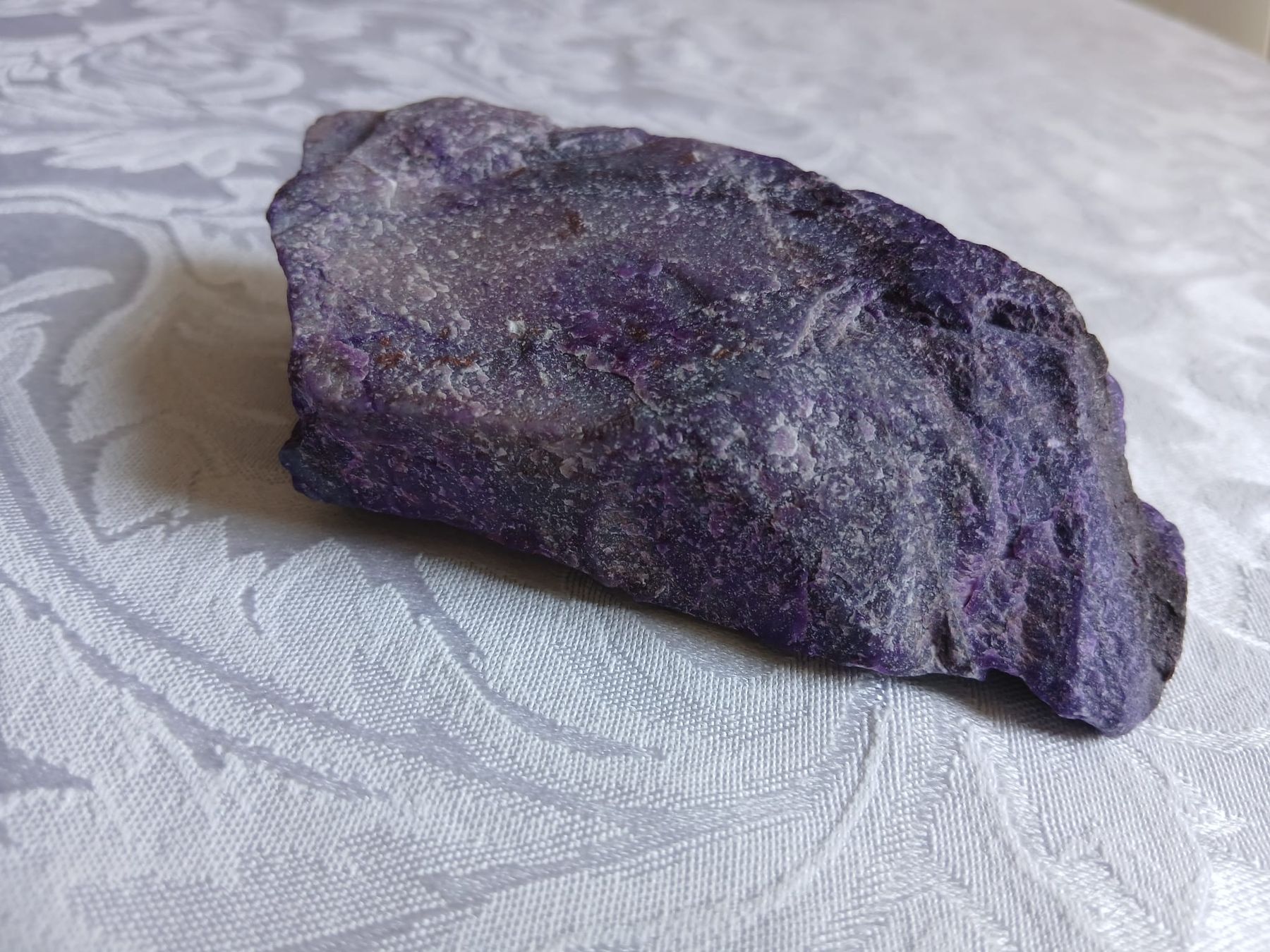 Minerali & Pietre curative: Riesen rohen violetter Sugilith AAA 212g – Usato da Zürich venduto da anna3929 5