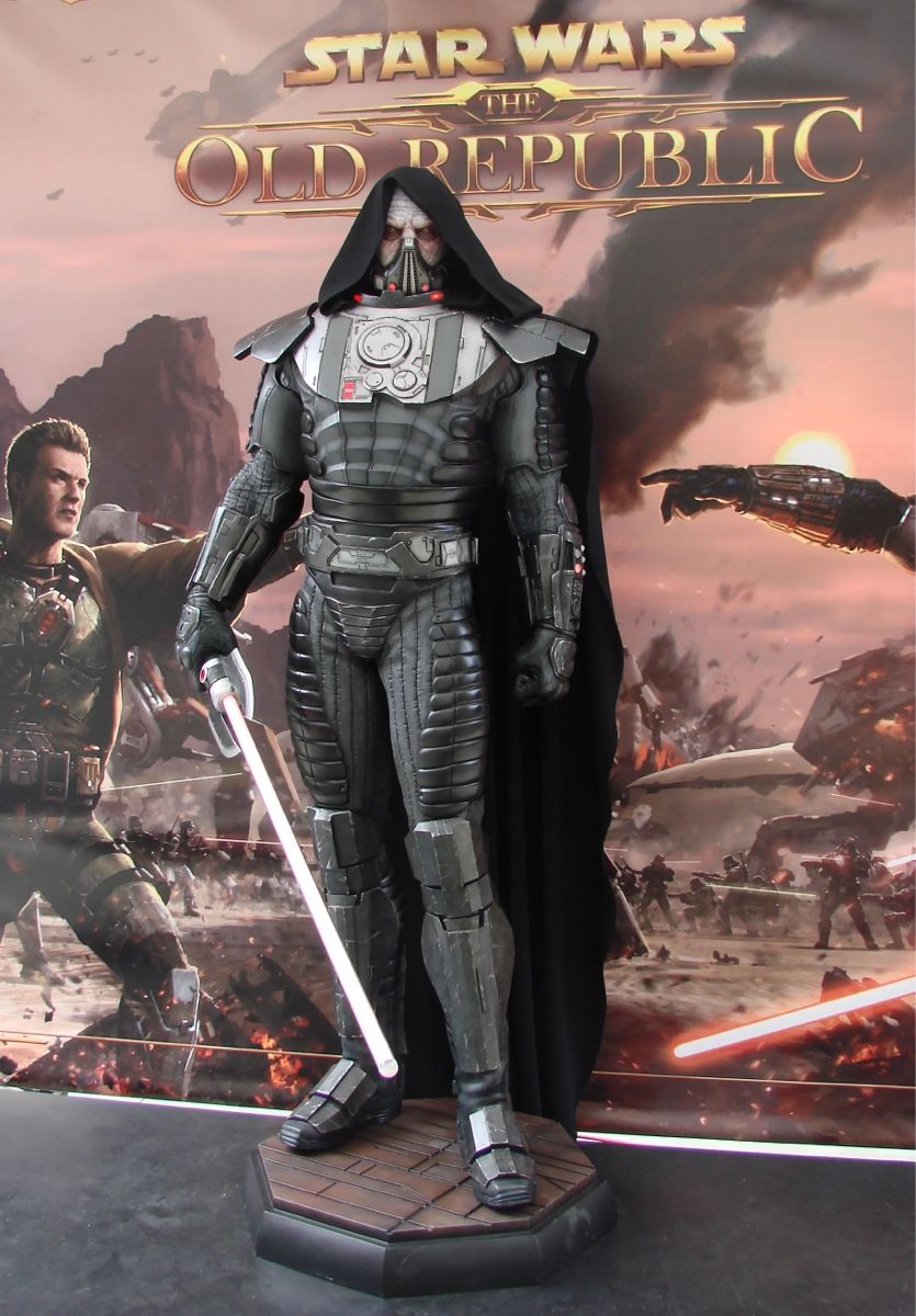 Star Wars Statuette: Star Wars: Darth Malgus Sideshow Life Size Statue – Usato da Thun venduto da Drkshade