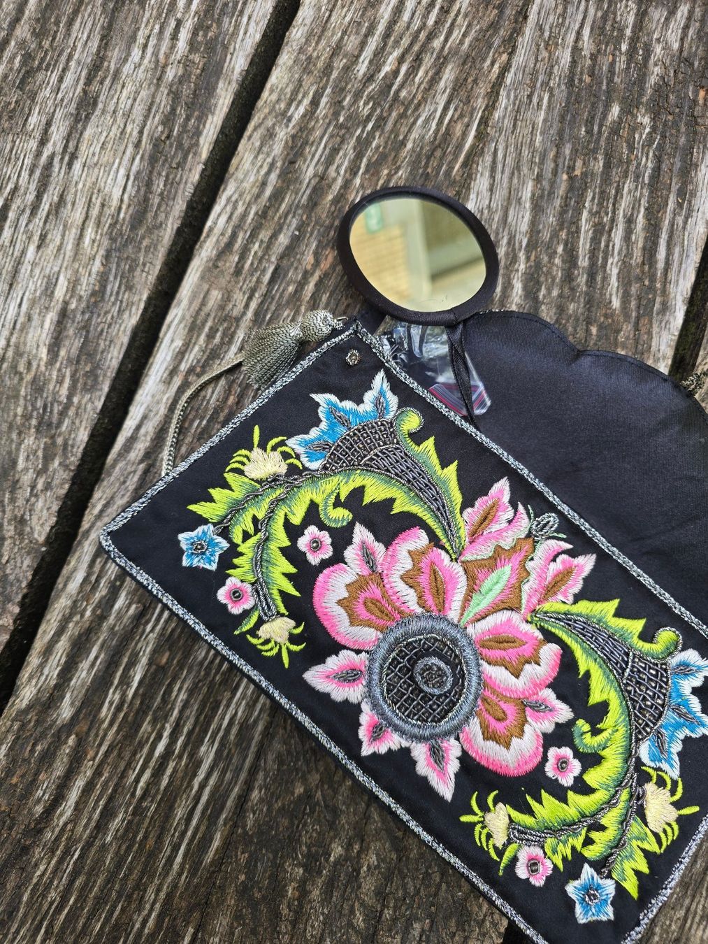 Borse da donna: Accessoires: Tasche bestickt aus Indien – Nuovo (secondo la descrizione) da Romanshorn venduto da Rachacha 3