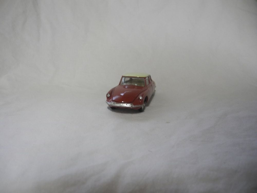 Dinky Toys Atlas Nr Citroen Ds Neuwertig Kaufen Auf Ricardo