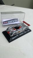 1/43 modèle réduit Audi R8 de 2001