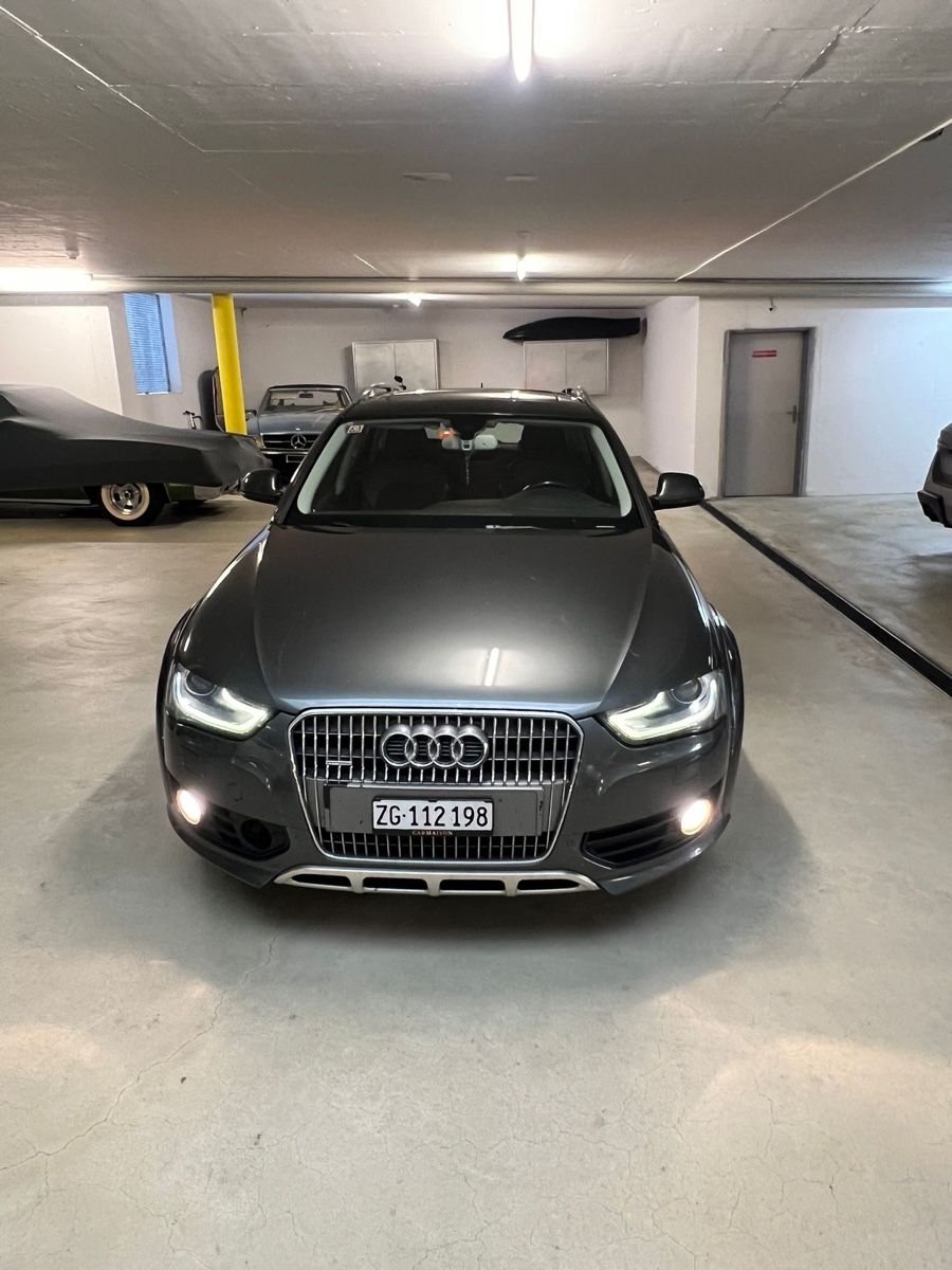 Audi Automobili: Audi a4 Allroad  3,0 TDi – Usato da Rotkreuz venduto da 74max 3